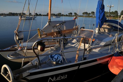 Nubia und Folke Admiral Jacob